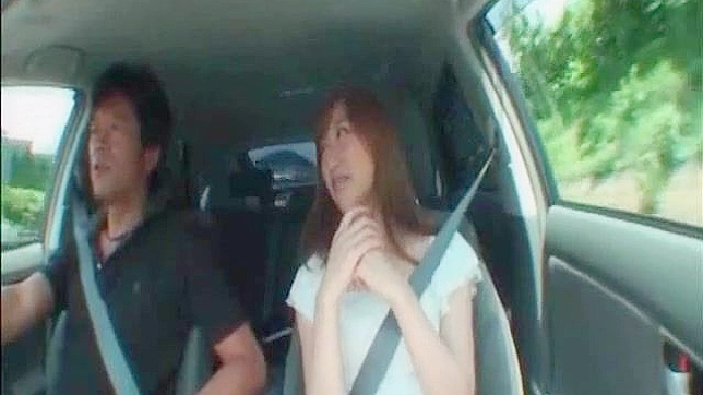 Reina de Belleza Goza Mientras Su Coño Es Taladrado A Fondos