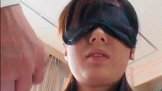 Japonesita recibe una deliciosa sorpresa de su nuevo pololo