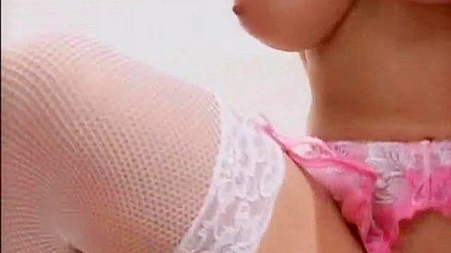 Gorda con lencería blanca follada en sexo duro caliente