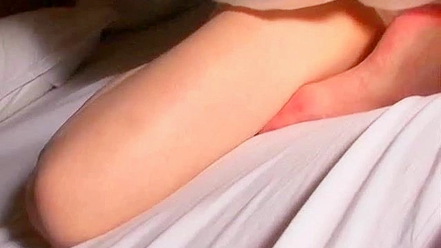 Chica Asia Caliente Implora Por Un Placer Hardcore Intenso