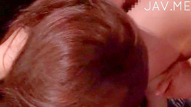Profesora Japonesa Caliente Montando Rico Pene Explícitamente