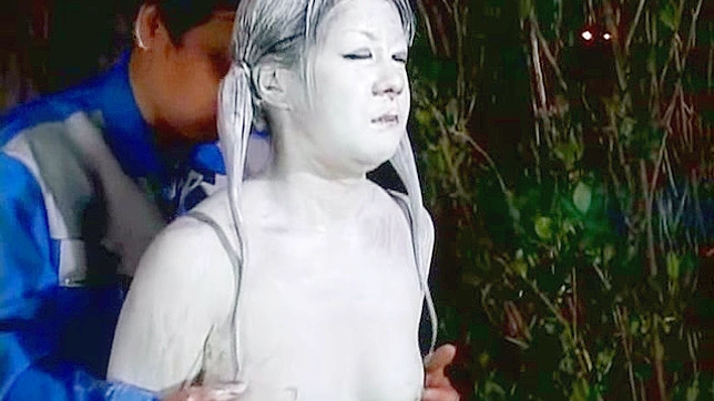 Public Painted Statue Fuck Video 10