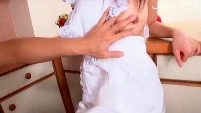 Amateur Con Grandes Tetas Adora La Polla Dura