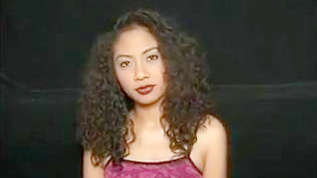 Chica Asia Sucia Hace Anal Oral
