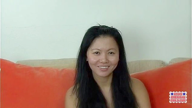 Yun Yun en Lencería Sexy y Seductora