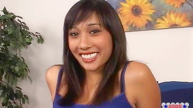 El cuerpo de Allie es muy sensual y caliente