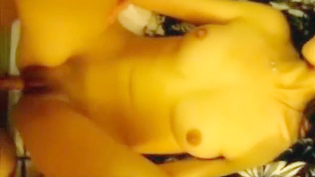 Sexo POV con Asiática en Webcam