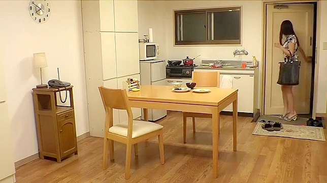 Cheating Japanese wife is all alone with her neighbour and they bang things out