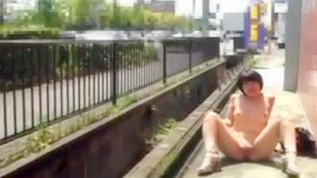 Asi «XXX» Slut Gets Pounded on the Side of the Road with Extreme Pleasure