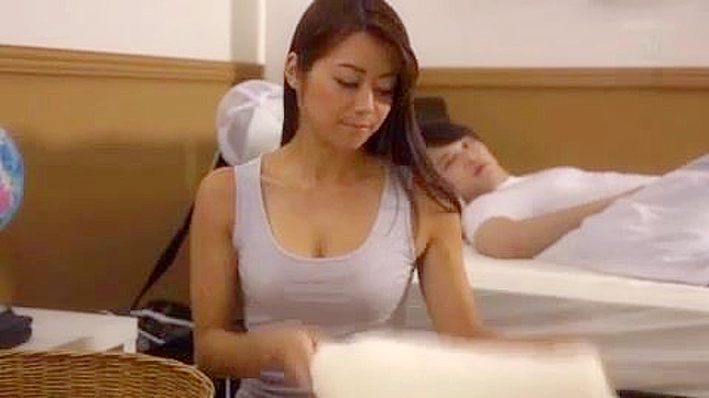Intense and wild fucking - female screaming as she gets crazy fucked !