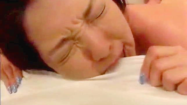 Die-for-Japanese-porn: Pornographic Video Featuring Restricted Acts with Adults