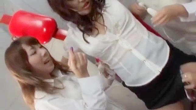 Chloro-Frenzy! The Teacher Forbidden Fantasy with 3 Students