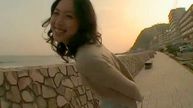 Wild Japanese Girl in Public JAV - Exotic Solo Female Scene