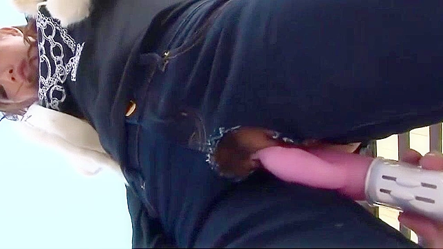 Jav Porn Video ~ Outdoor Pussy Fuck with Ping Toy for Maximum Pleasure