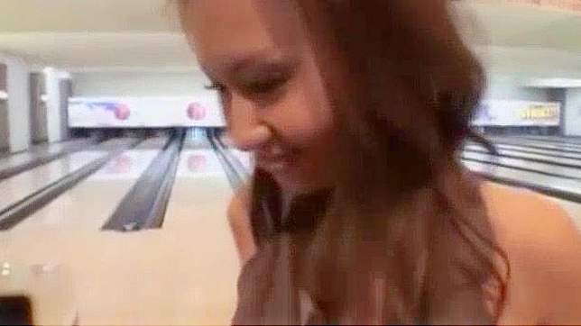 Himeka Hoshino's Amazing Fingering in Public JAV video - Japanese Model's Hot Performance!