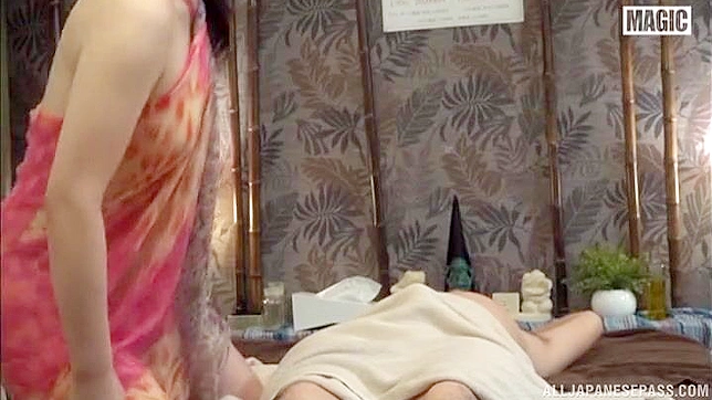 Juicy Cunt Skillfully Milking Stiff Shaft For Ultimate Pleasure