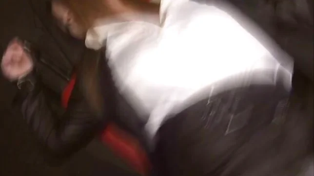 Moka Hot Asian model gets a hard fucking 3